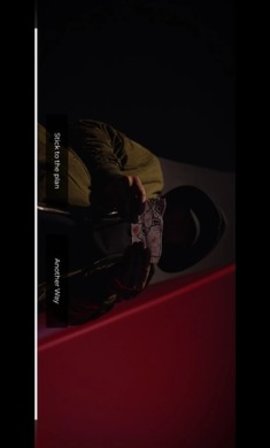 她看见红色破解版
